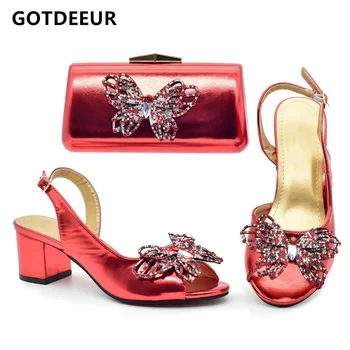 Най-новият дизайн обувки и чанта комплект за парти в жените диамант пеперуда стил сватбени обувки булката дама обувки и чанта в Италия